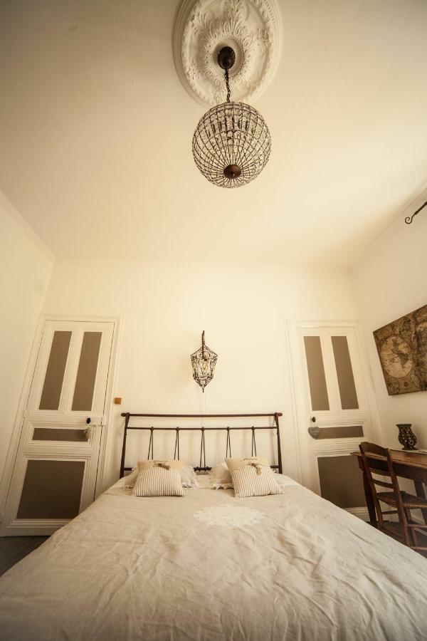 La Pause Angevine Bed & Breakfast Angers Exterior photo