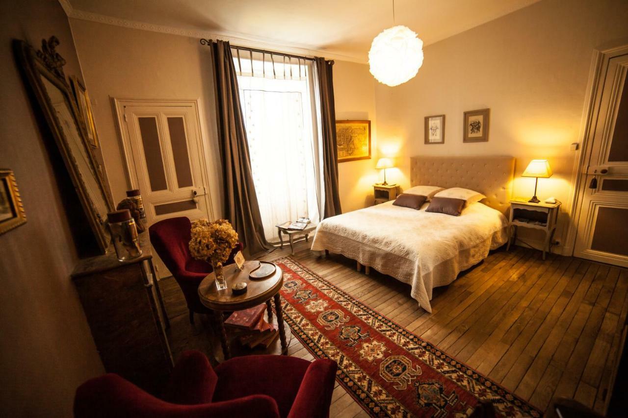 La Pause Angevine Bed & Breakfast Angers Exterior photo